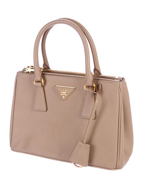 prada saffiano lux tote mini price mini price in euro|prada odette saffiano.